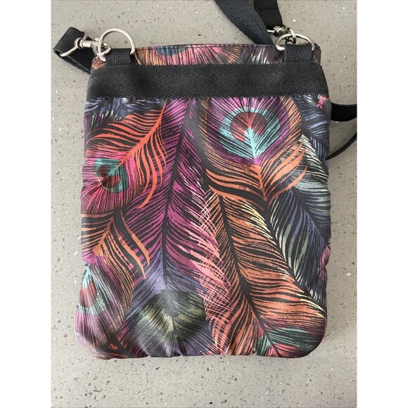 LESPORTSAC Madison 3 Zipper Crossbody Handbag Masquerade Peacock Feather READ - Picture 3 of 9